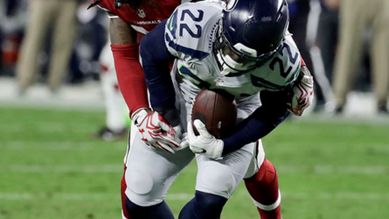 Seattle's offense struggles in 6-6 tie with Arizona